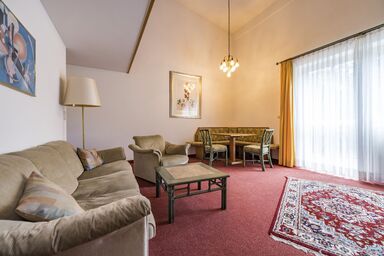 Residenz Alpina Ferienwohnungen - Appartement 1, - 2 Personen mit Terrasse, 50qm, Schlafzimmer auf der Galerie