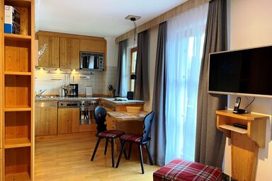 Ferienwohnungen Beim Hausbacher - 06 Ferienwohnung mit Balkon und Panoramablick