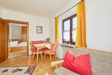 LichtBlick - Ferienwohnung LichtBlick mit Balkon und Bergblick