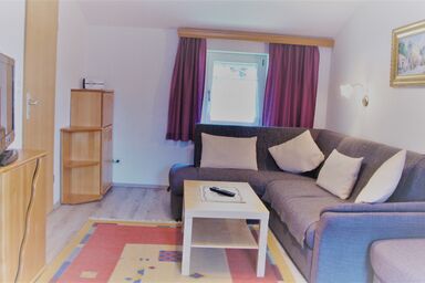 Ferienwohnung Graßl - Ferienwohnung Grünstein, 1-2 Personen, 54 qm, Balkon mit Blick auf die Berge