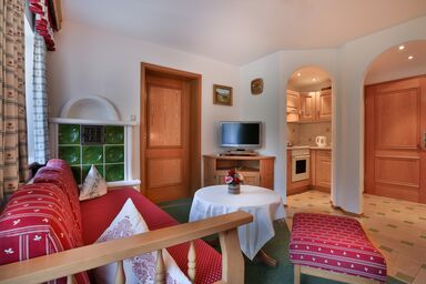 Gästehaus Freibergeck - Ferienwohnung Untersberg, 1-2 Personen, 38 qm, großer Balkon mit Bergblick