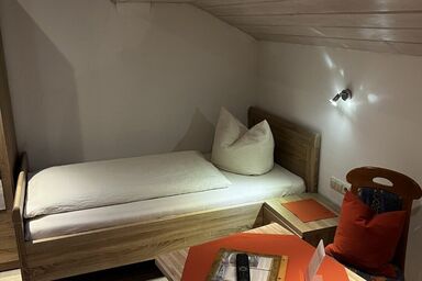 Zeller Hof - Einzelzimmer ohne Balkon Nr. 14