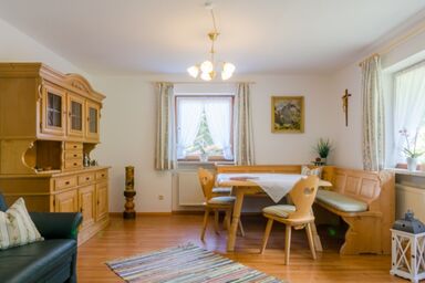Ferienwohnung Alpinenhof - Ferienwohnung 1, 1-4 Personen, 78 qm