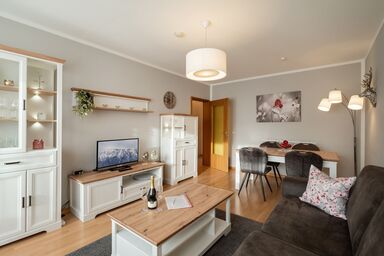 Ferienwohnanlage Oberaudorf - E3-2-Zimmer-Ferienwohnung, 50qm, 1 Schlafzimmer, Balkon