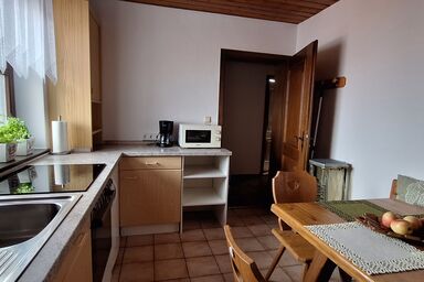 Ferienhaus Resch - 1 Mansarden-Wohnung 38m² mit Bergblick, bis 4 Personen, 2 Balkone