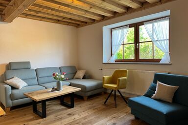 Ferienwohnung Struberberg - Ferienwohnung Hänsel, 107 m², 1-4 Pers., 2SZ, DU/WC,T