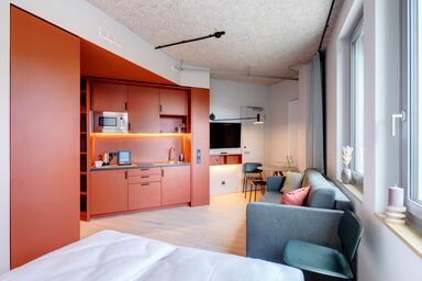 DEIN APART - Studio Family