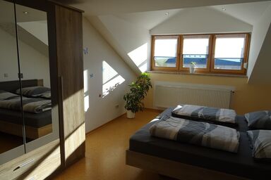 Ferienwohnung Hornauer - Ferienwohnung im Dachgeschoss