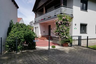 Ferienwohnung Marie - Barrierefreie Ferienwohnung mit Garten