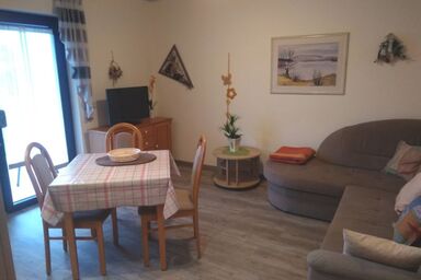 Ferienwohnung Meyer - Ferienwohnung (36qm) mit Garten und Küche