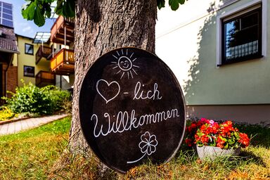 Ferienhof Kassandra - Ferienwohnung 6 mit 65 qm und zwei Schlafzimmer