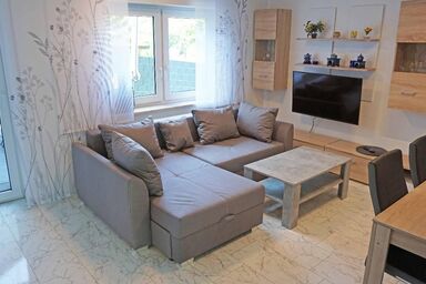 Ferienwohnung Wunderschön - Sonnige Ferienwohnung direkt in der Natur