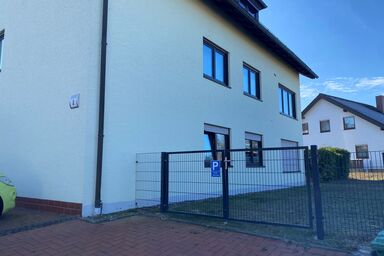 Ferienwohnung Fischer - Ferienwohnung mit Freisitz