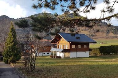 Chalet mit grossem Umschwung - Chalet mit grossem Umschwung .1