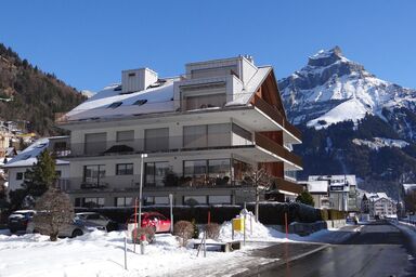 Dorfstrasse 62 - Dorfstrasse 62 .1