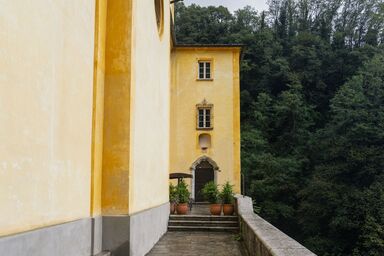 "Palazzo Branca" mit Blick auf den See. - "Palazzo Branca" mit Blick auf den See. .1