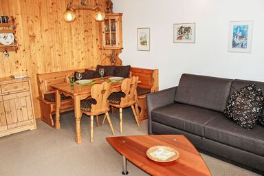 Valetta Sura - Valetta Sura .1