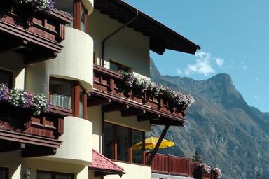 Adlerhof Pitztal - Apartment Adlernest