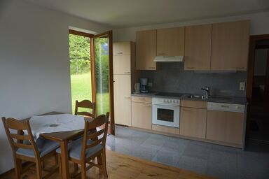 Ferienwohnungen Walser - Ferienwohnung mit Garten