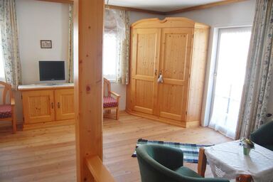 Pension Marienhof - Suite mit Dusche, WC und Balkon