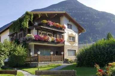 Tiroler Café - Dreibettzimmer