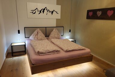 Ferienwohnungen Unterluimes - Wohnung Serlesblick 70 m2