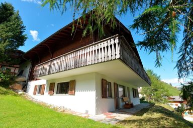 Am Hörnli - Chalet-Ferienwohnung mit Terrasse, 1 Schlafzimmer