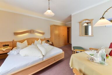 Kur- & Vitalhotel Sonnen - Doppelzimmer Kat. B (3-6 Nächte)