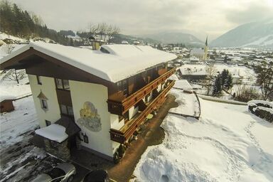 Pension Sonnleit - Familie Kirchmaier - Doppelzimmer, Dusche, WC, Bergseite