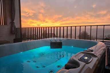 Stock & Stein Lodges - Lodge 9 - KLAR