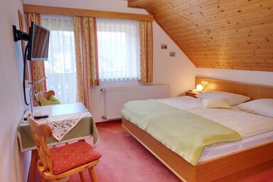 Landhaus Hinteregger - Doppelzimmer Kaiserburg