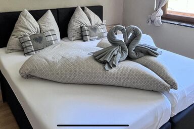 Haus Tauern am See - Familienzimmer Seebensee, 2 Schlafräume