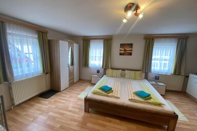 Müllnerhof - Familie Maier - Doppelzimmer mit Küche, Dusche, WC,