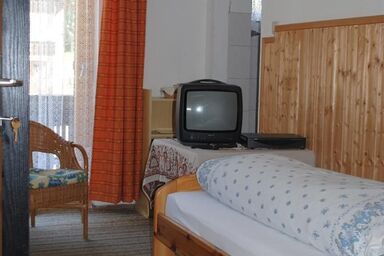 Haus Kampblick - Einzelzimmer mit Dusche