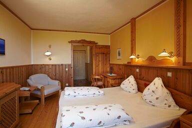 Biolandhaus Arche - Sonnenquelle