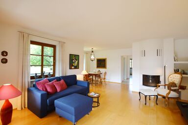 Parkblick - Design-Ferienwohnung - stilvoll urlauben mit Bergblick & großem Balkon