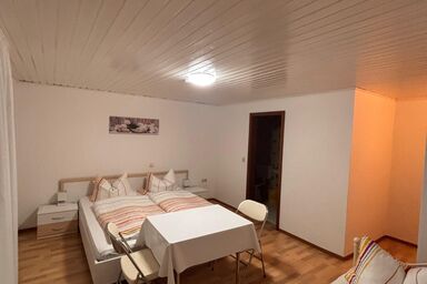 Haus Waldesruh - Mehrbettzimmer Nr. 3