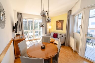 Ferienwohnungen Tivoli - Appartement Nr. 22, 45qm, DU/WC, Wohn/Schlafraum, Balkon mit Bergblick