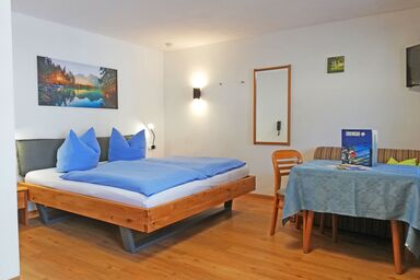 Ferienwohnung Beim Raffner - Appartement Christian 27qm, Balkon, Kochnische, 1 Wohnschlafzimmer, max 2 Pers.