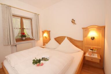 Landhaus Kramer inkl. Chiemgaukarte - Ferienwohnung 4, 37qm Kienberg, Balk., Kochnische, 1 Schlafz., 1 Wohnschlafz.
