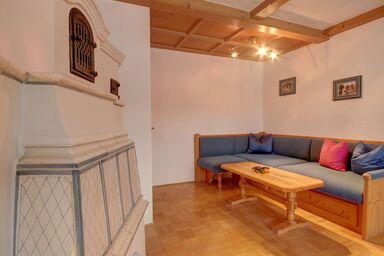 Gasthof-Appartements Vroni - Chiemgau Karte - Appartement 4 für 2 Personen, 1 separates Schlafzimmer, Balkon, 58 m²