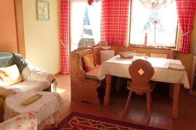 Ferienwohnungen Lackner - Chiemgau Karte - Ferienwohnung Am Hang, 2 Pers, 1 Schlafzimmer, Balkon, 45 qm