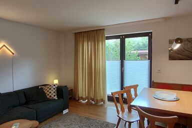 Pension Bergblick - Bungalow 125qm, Terr., Garten, Küche, 3 Schlafzimmer, Wohnzimmer, 2 Bäder, WLAN