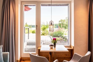 Lebensart am See - Gartenzimmer, 30 qm Untergeschoss, kombinierter Wohn- & Schlafbereich