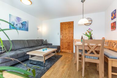 Ferienwohnung Höfler - Ferienwohnungen Maria 60 qm, 1-4 Personen mit 2 Schlafzimmern, Terrasse
