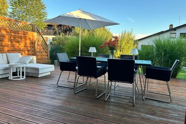 Tu Casa Chiemsee Ferienhaus - Ferien Bungalow mit Garten und Terrasse