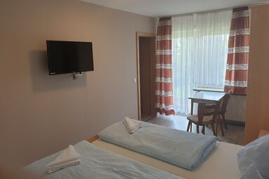 Gasthaus und Pension Stanek - Doppelzimmer 6 / 15