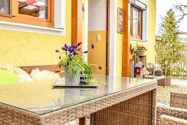 Bartlhof-Ferienwohnungen-Zimmer - Ferienwohnung "Morgenrot" am Wasser, 50 qm