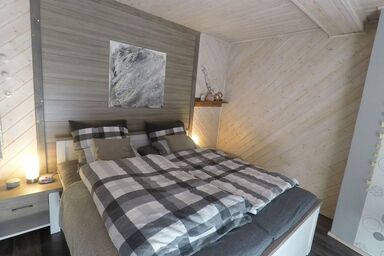 Ferienwohnung Blütentraum - Modern und hochwertig ausgestattete Fewo **** " Blütentraum"