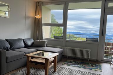 Kleine familienfreundliche Ferienwohnung  Bayerischer Wald mit Pool